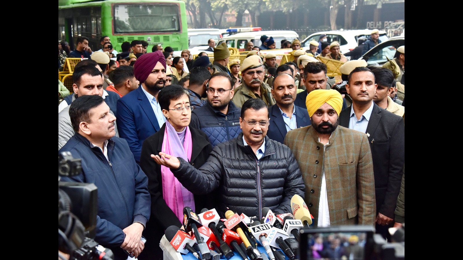 'ਆਪ' ਦੀ ਦਿੱਲੀ ਚੋਣ ਮੁਹਿੰਮ ਨੂੰ ਹੁਲਾਰਾ ਦੇਣ ਲਈ ਪੰਜਾਬ ਦੇ ਵਿਧਾਇਕ, ਮੰਤਰੀ