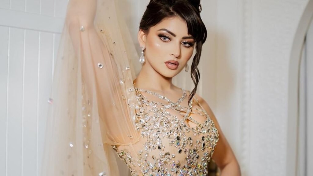 ਉਹ ਸੈਫ ਅਲੀ ਖਾਨ ਹਮਲੇ ਦੇ ਮਾਮਲੇ ਬਾਰੇ ‘ਬੇਜਾਨ’ ਸੀ: ‘ਉਸ ਡਾਕੂ ਨੂੰ ਮਹਾਰਾਜ ਨਹੀਂ ਕਹਿ ਰਹੀ ਸੀ’-ਉਰਵਸ਼ੀ ਰੌਤੇਲਾ