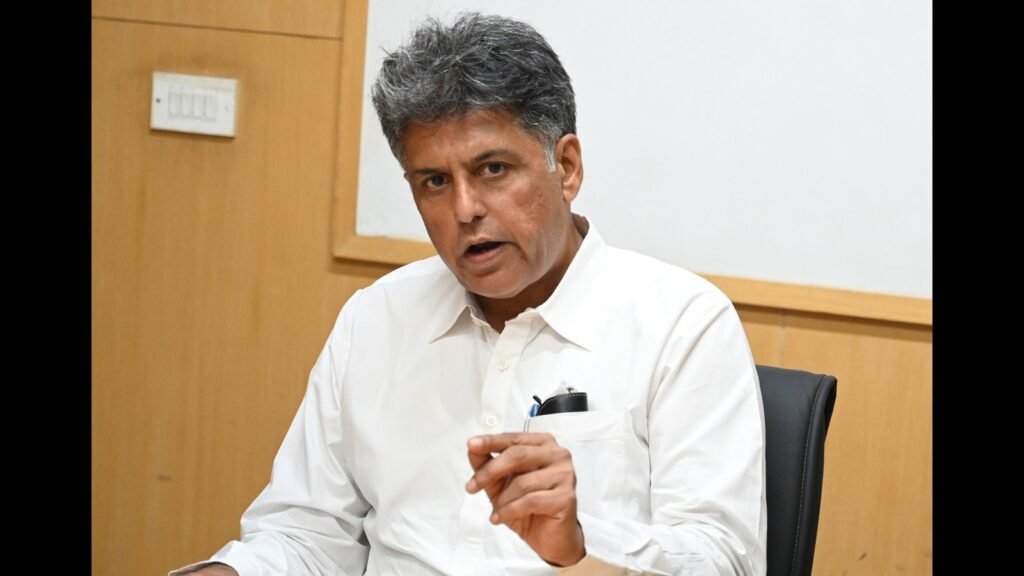 ਚੰਡੀਗੜ੍ਹ ਦੀਆਂ ਬਹੁਤੀਆਂ ਸਮੱਸਿਆਵਾਂ ਪਿੱਛੇ ਪ੍ਰਸ਼ਾਸਨ ਦਾ ‘ਅਲੋਕਤਾਂਤਰਿਕ’ ਰਵੱਈਆ : ਮਨੀਸ਼ ਤਿਵਾੜੀ