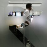 ਡਾਲਰ ਦੇ ਮੁਕਾਬਲੇ ਰੁਪਿਆ ਕਿਉਂ ਕਮਜ਼ੋਰ ਹੋ ਰਿਹਾ ਹੈ?