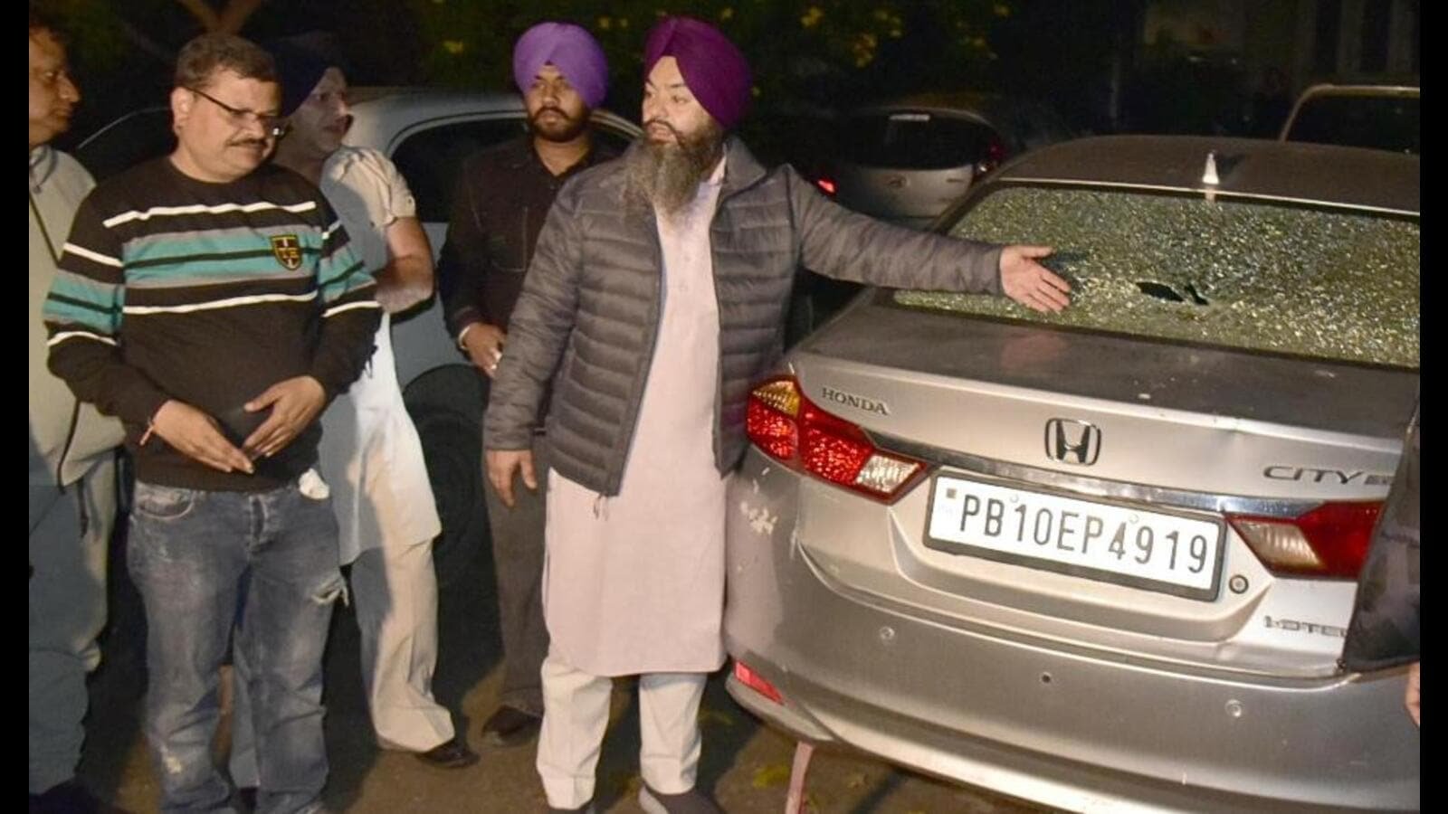 ਲੁਧਿਆਣਾ: 8 ਸਾਲਾ ਬੱਚੇ ਤੇ 'ਆਪ' ਕੌਂਸਲਰ ਦੀ ਕਾਰ ਨੂੰ ਆਵਾਰਾ ਗੋਲੀਆਂ ਮਾਰੀਆਂ; ਜਾਂਚ ਜਾਰੀ ਹੈ