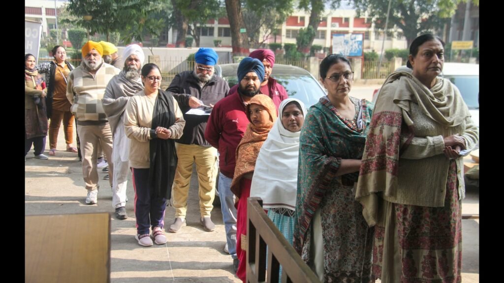 ਹਰਿਆਣਾ ਦੀਆਂ ਪਹਿਲੀਆਂ ਸਿੱਖ ਨਗਰ ਨਿਗਮ ਚੋਣਾਂ ਵਿੱਚ ਆਜ਼ਾਦ ਉਮੀਦਵਾਰਾਂ ਨੇ ਝੰਡਾ ਲਹਿਰਾਇਆ।