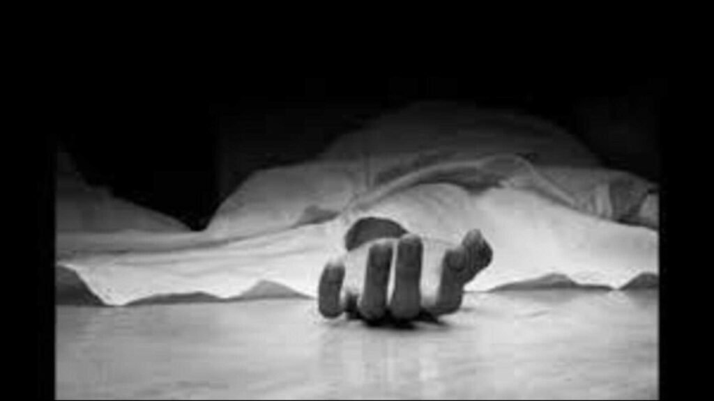 ਪੁਲਿਸ ਨੇ ਪੁਲਿਸ ਵੱਲੋਂ ਪੁੱਛਗਿੱਛ ਕੀਤੀ ਕਿ ਕੈਥੂਆ ਵਿੱਚ ਜਵਾਨੀ ਘਰ ਵਿੱਚ ਘਰ ਵਿੱਚ ਮਰੇ ਹੋਏ ਸਨ; ਮੈਜਿਸਟ੍ਰੇਟ ਜਾਂਚ ਦਾ ਆਦੇਸ਼ ਦਿੱਤਾ ਗਿਆ