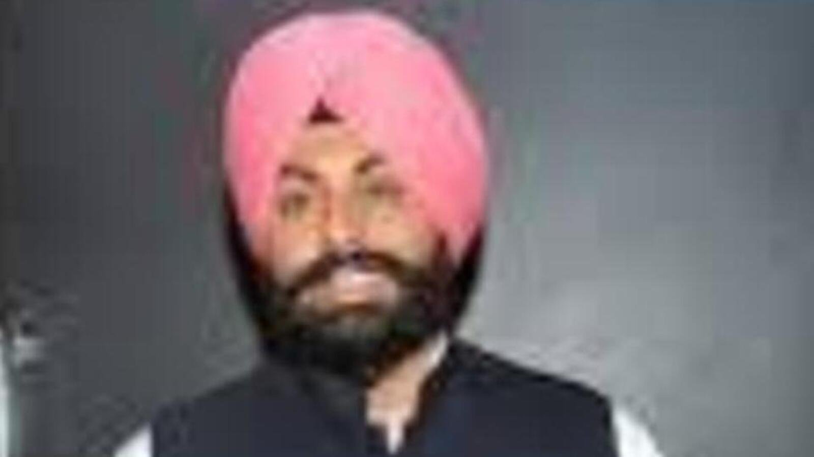 ਪੰਜਾਬ ਦੇ ਸਿੱਖਿਆ ਮੰਤਰੀ ਹਰਜੌਤ ਸਿੰਘ ਬੈਂਸ ਨੇ ਸੀਬੀਐਸਈ ਕੋਰਸ ਵਿੱਚ ਮੁੱਖ ਵਿਸ਼ੇ ਵਜੋਂ ਪੰਜਾਬੀ ਦੀ ਬਹਾਲੀ ਲਈ ਕੇਂਦਰ ਨੂੰ ਪੱਤਰ ਲਿਖਿਆ ਹੈ.