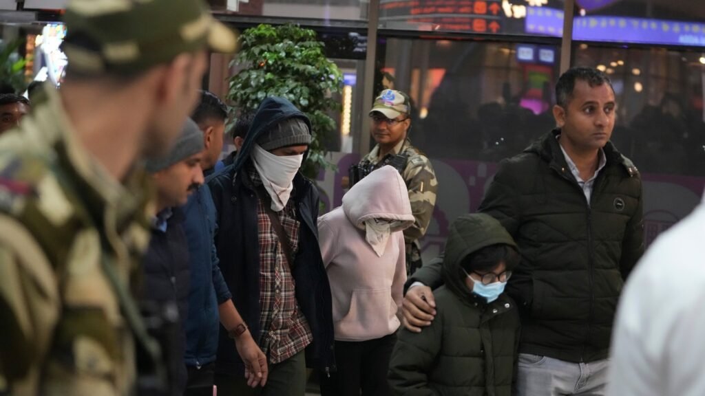 ਪੰਜਾਬ, ਹਰਿਆਣਾ ਵਿੱਚ ਟਰੈਵਲ ਏਜੰਟਾਂ ‘ਤੇ ਕਰੈਕ