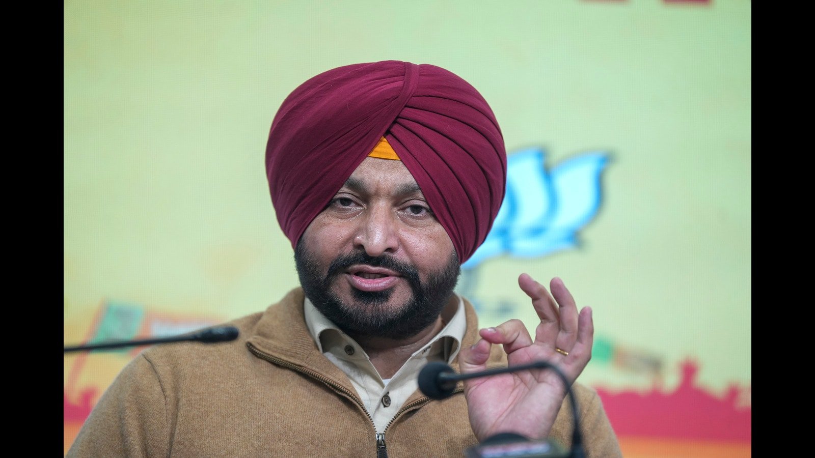 ਭਾਜਪਾ ਨੇਤਾ ਬਿੱਟੂ ਨੇ ਆਪਣੇ ਤਿੰਨ ਸਹਿਕਿਆਂ ਵਿਰੁੱਧ ਪੁਲਿਸ ਕਾਰਵਾਈ ਤੋਂ ਬਾਅਦ ਬਦਲਾਖੋਰੀ ਦਾ ਦੋਸ਼ੀ ਠਹਿਰਾਇਆ