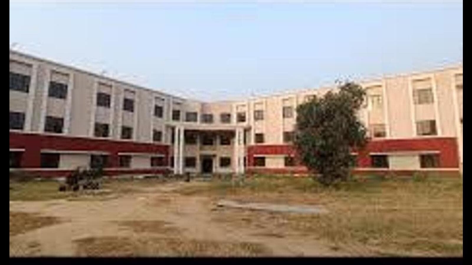 ਲੁਧਿਆਣਾ: ਮਿਲਰ ਗਂਜ, ਕਿਡਵਈ ਮਿ Municipal ਂਸਪਲ ਸਕੂਲ ਐਮੀਨੈਂਸ ਨੇੜੇ ਪੂਰਾ ਹੋ ਗਿਆ ਹੈ