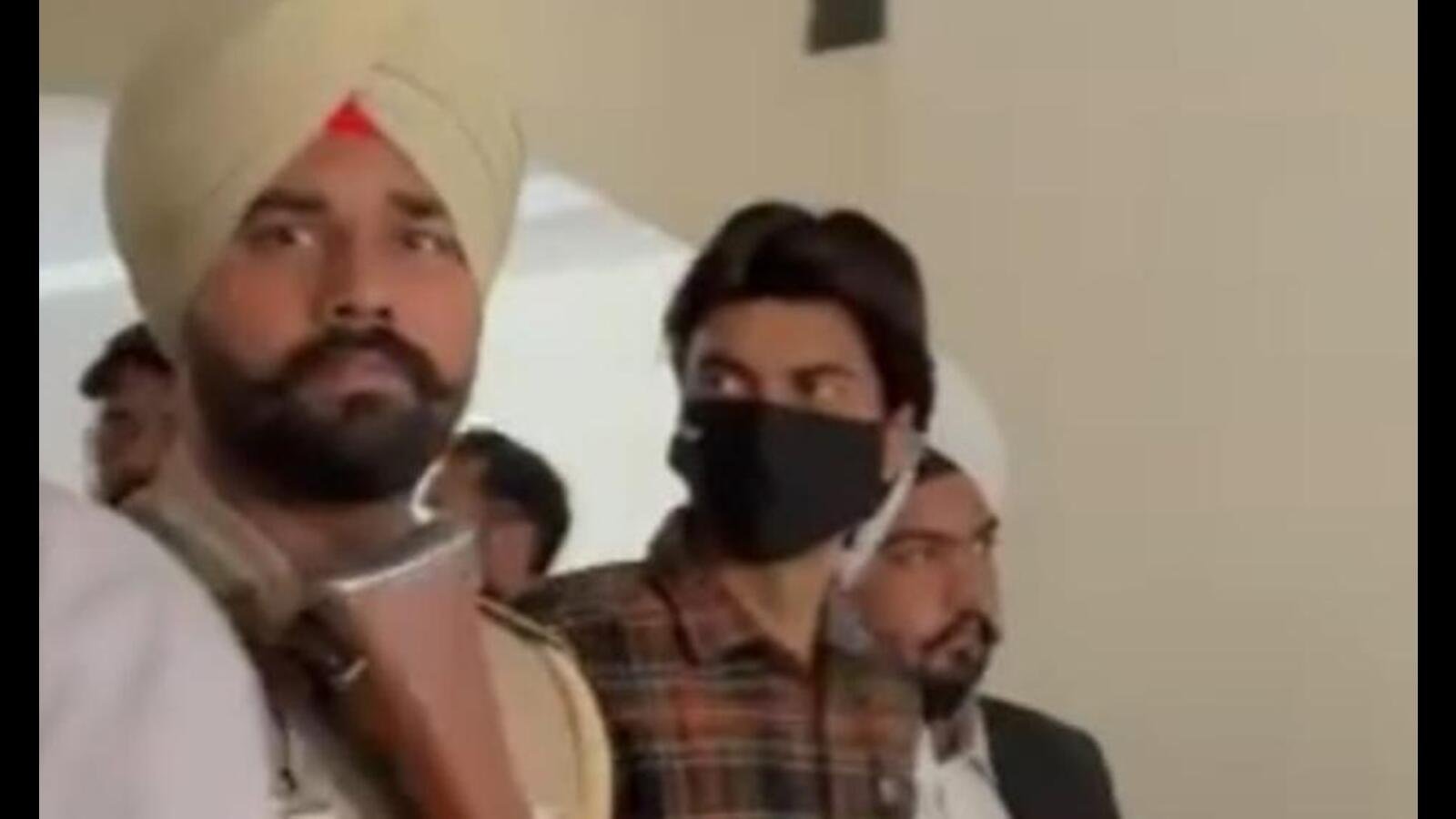 ਅਸਾਲਟ ਵੀਡੀਓ: ਪੁਲਿਸ ਪਾਦਰੀ ਬਾਜਿੰਦਰ ਖ਼ਿਲਾਫ਼ ਜਾਂਚ ਦੀ ਸ਼ੁਰੂਆਤ ਕਰੇਗੀ