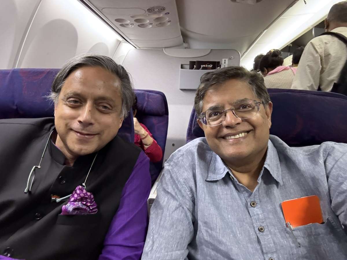 ਇਕ ਹੋਰ ਸਵਾਰਥੀ, ਇਕ ਹੋਰ ਤੂਫਾਨ? ਸ਼ਸ਼ੀ ਥਰੂਰ ਦੀ 'ਪਰਾਈ ਨਿਰਦੇਸ਼ਾਂ' ਭਾਜਪਾ ਦੇ ਜੈ ਪਾਂਡਾ ਨਾਲ ਦੁਬਾਰਾ ਬੱਭਰਸ