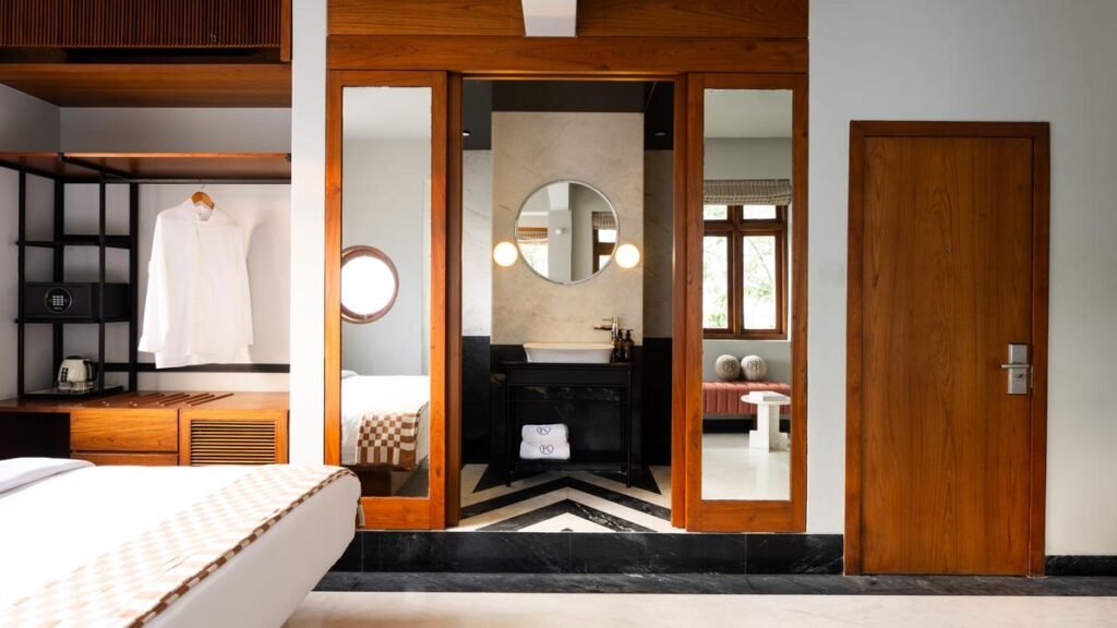 ਕਿਨ, ਮੁੰਬਈ ਦੇ ਨਵੇਂ ਬੁਟੀਕ ਹੋਟਲ, ਡਿਜ਼ਾਈਨ-ਫਾਰਵਰਡ ਰੂਮ, ਨਿੱਜੀ ਸੇਵਾਵਾਂ ਅਤੇ ਬਿਜਰੀ ਸਜਾਵਟ