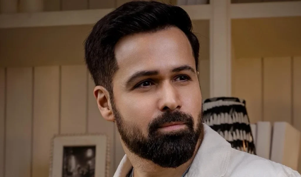 ਬੋਲੀਵੁੱਡ ਲਪੇਟ | ਇਮਰਾਨ ਹਾਸ਼ਮੀ ਨੂੰ ਬੀਐਸਐਫ ਹੀਰੋਜ਼ ਦੀ ਗਰਾਉਂਡ, ਅਣਅਧਿਕਾਰਤ ਕਹਾਣੀ ਵਿੱਚ ਇੱਕ ਨਵੇਂ ਅਵਤਾਰ ਵਿੱਚ ਵੇਖਿਆ ਜਾਵੇਗਾ
