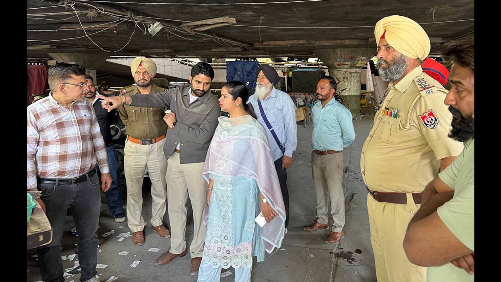 ਲੁਧਿਆਣਾ: ਮੇਅਰ ਇੰਦਰਜੀਤ ਕੌਰ ਨੇ ਮਲਟੀ-ਸਟੋਰੀ ਪਾਰਕਿੰਗ ਦਾ ਮੁਆਇਨਾ ਕੀਤਾ