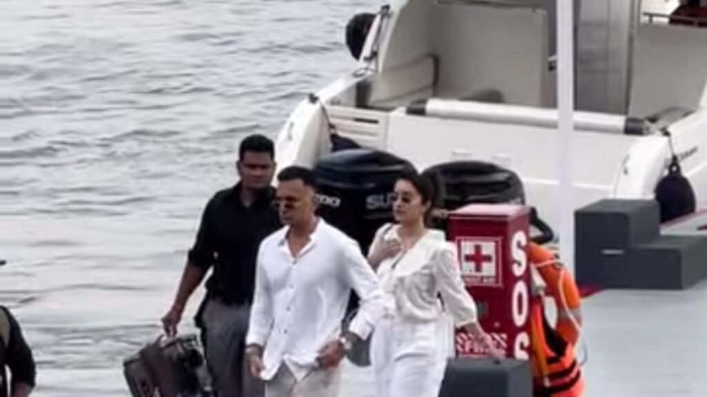 ਸ਼ਰਧਾ ਕਪੂਰ ਨੇ ਪ੍ਰੇਮੀ ਰਾਹੁਲ ਮੋਦੀ ਨਾਲ ਆਪਣਾ ਜਨਮਦਿਨ ਆਪਣਾ ਜਨਮਦਿਨ ਮਨਾਇਆ, ਜੋ ਮੁੰਬਈ ਵਾਪਸ ਪਰਤ ਗਏ. ਦੇਖੋ