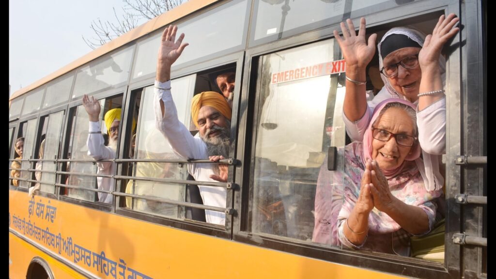 5,800 ਸਿੱਖ ਸ਼ਰਧਾਲੂ ਵਿਸਾਖੀ ਲਈ ਪਾਕਿਸਤਾਨ ਪਹੁੰਚਦੇ ਹਨ