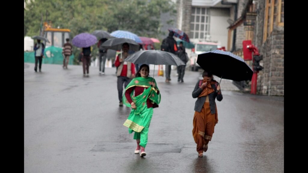 ਆਈਐਮਡੀ ਨੇ ਹਿਮਾਚਲ ਦੇ ਕੁਝ ਹਿੱਸਿਆਂ ਵਿੱਚ ਭਾਰੀ ਬਾਰਸ਼ ਦੀ ਭਵਿੱਖਬਾਣੀ ਕੀਤੀ ਹੈ, ਓਰੇਂਜ ਚੇਤਾਵਨੀ