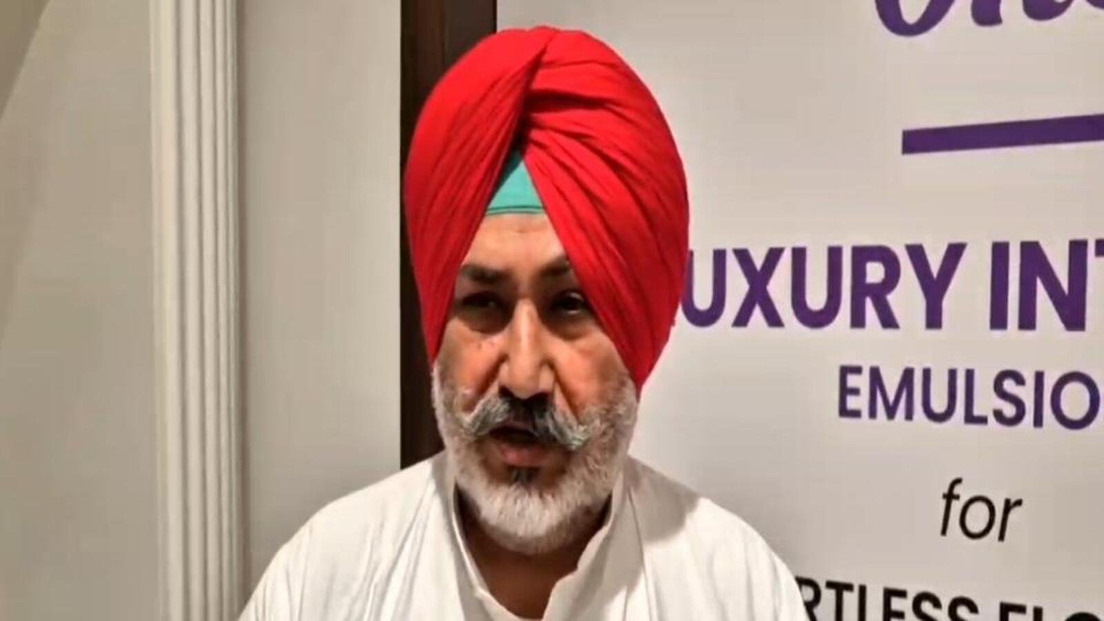 'ਆਪ' ਦੇ ਵਿਧਾਇਕ ਚੇਤਨ ਸਿੰਘ ਜੂਰਾਮਾਲਿਆਂ ਨੇ ਸਮਾਨਾ ਸਕੂਲ ਦੇ ਸਾਮ੍ਹਣੇ ਅਧਿਆਪਕਾਂ ਤੋਂ ਮੁਆਫੀ ਮੰਗੀ
