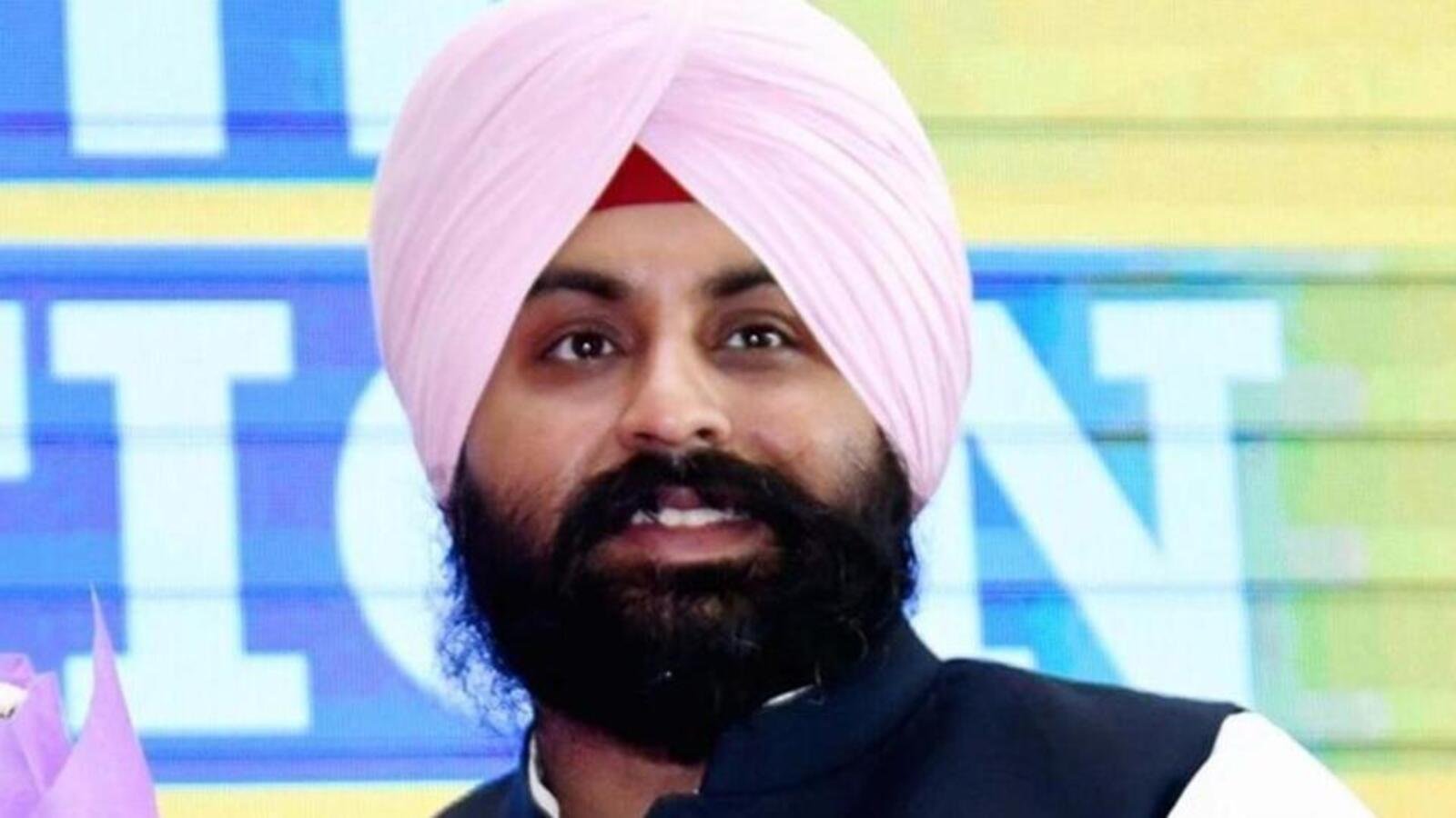 ਪੰਜਾਬ: ਪ੍ਰਾਈਵੇਟ ਸਕੂਲਾਂ ਲਈ 'ਮਨਮਾਨਸ' ਫੀਸ ਦੇ ਚੱਲਣ 'ਤੇ ਪ੍ਰਾਈਵੇਟ ਸਕੂਲਾਂ ਦੇ ਆਡਜਾਂ ਨੇ ਹੋਂਦ ਜਾਰੀ ਕੀਤਾ