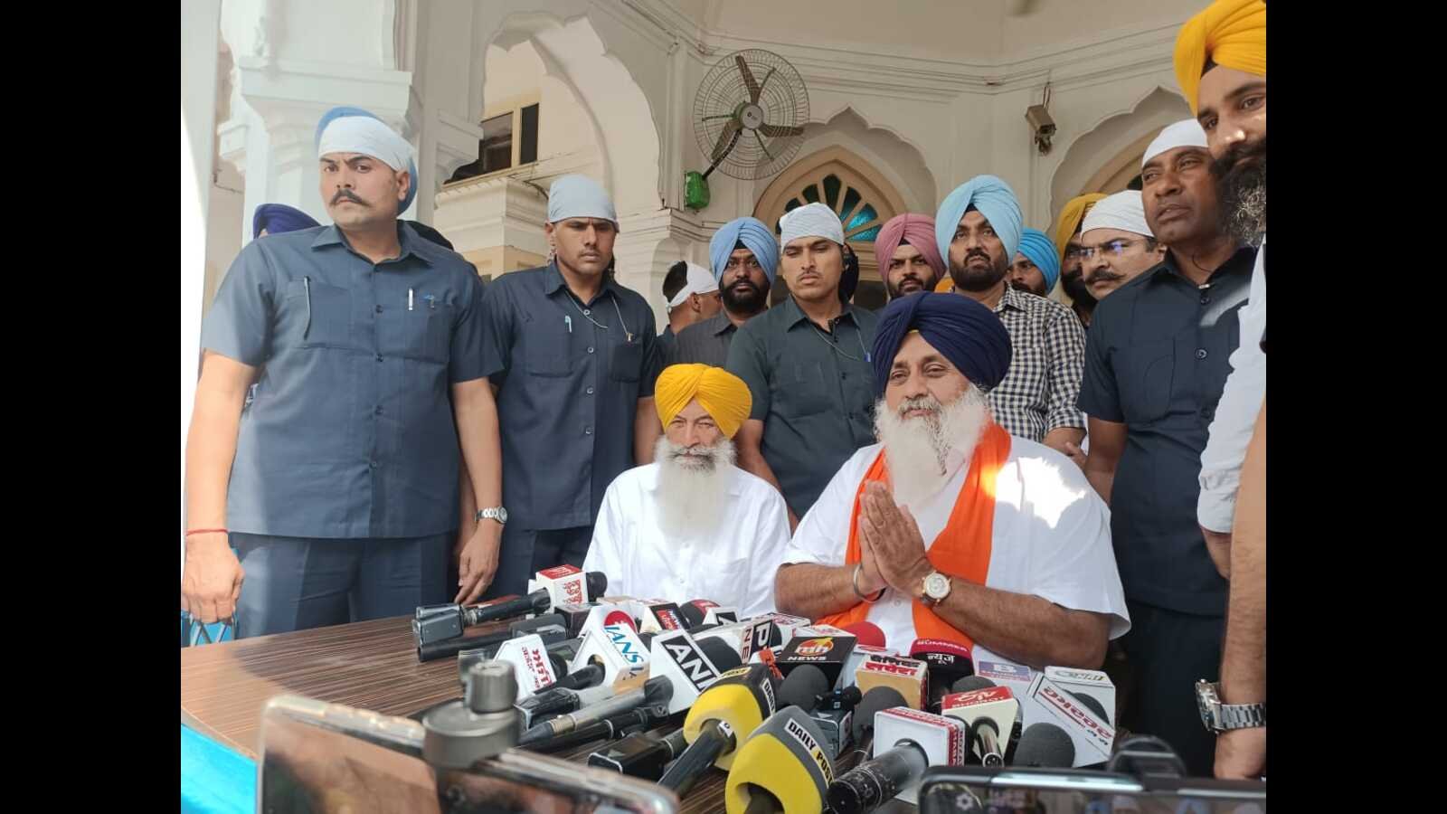 ਪੰਜਾਬ: ਸੁਖਬੀਰ ਬਾਦਲ ਨੇ ਚੌਥੇ ਸਮੇਂ ਲਈ ਅਕਾਲੀ ਦਲ ਦੇ ਪ੍ਰਧਾਨ ਚੁਣੇ
