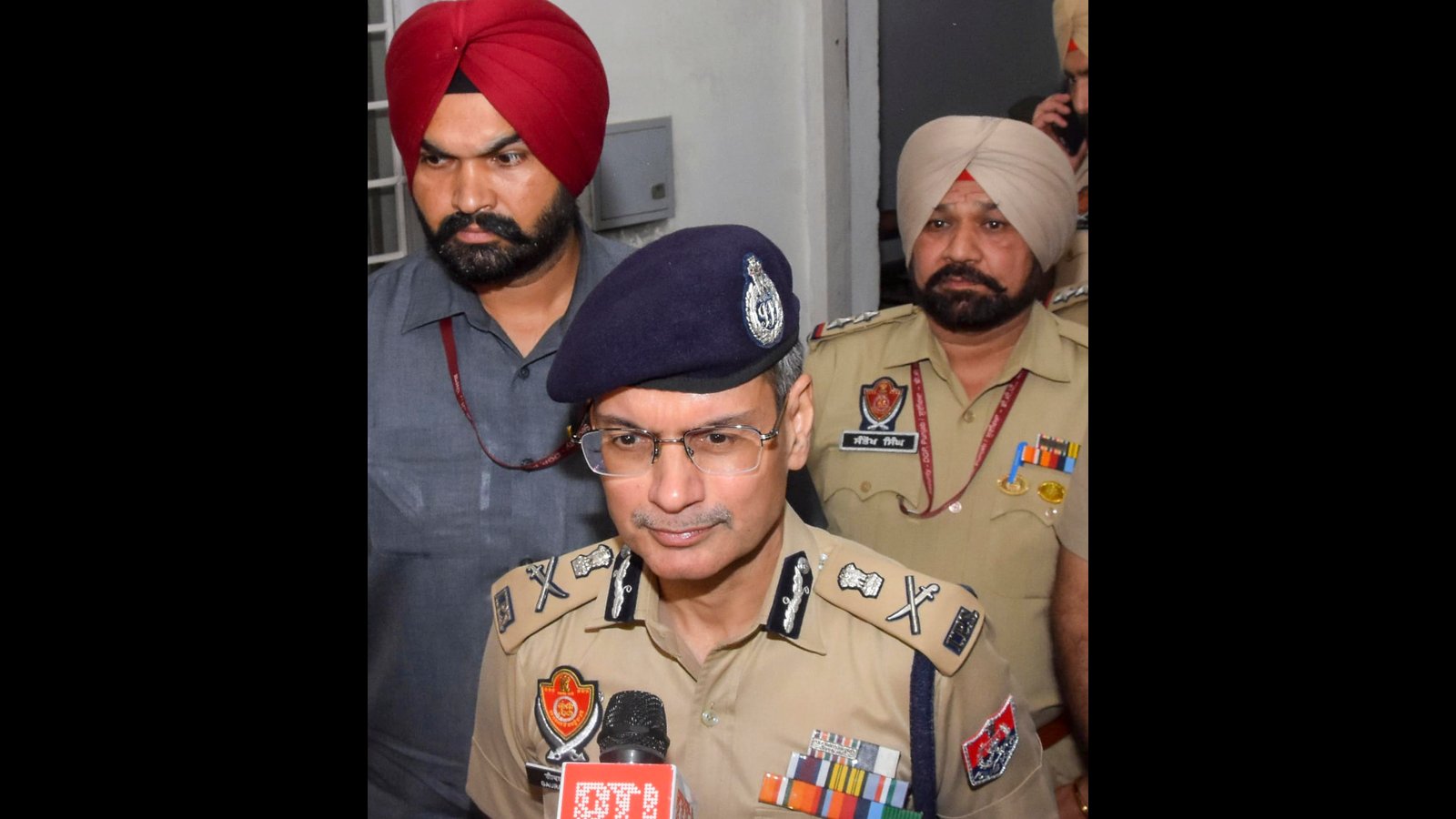 ਸਰਹੱਦ 'ਤੇ ਐਂਟੀ ਰੋਕੂ ਤਕਨੀਕ ਤਾਇਨਾਤ ਕਰਨ ਲਈ ਨਸ਼ੇ, ਹਥਿਆਰਾਂ ਦੀ ਤਸਕਰੀ ਕਰਨ ਲਈ ਪੰਜਾਬ