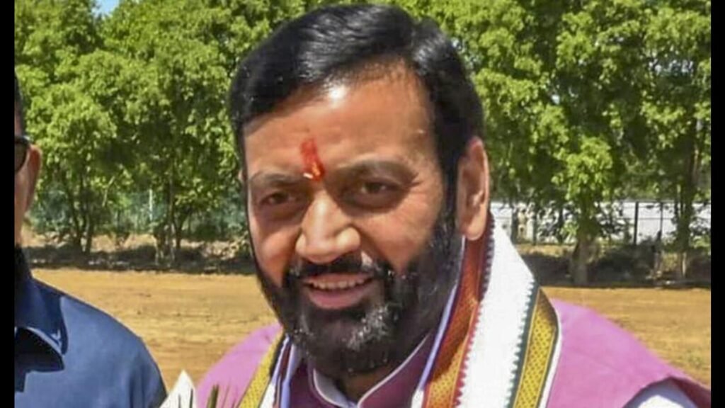 ਸੈਨੀ ਭਾਰਤ ਭਰ ਦੇ ਸਰਕਾਰੀ ਮੈਡੀਕਲ ਅਤੇ ਇੰਜੀਜੀ ਕਾਲਜਾਂ ਵਿੱਚ ਹਰਿਆਣਾ ਦੇ ਵਿਦਿਆਰਥੀਆਂ ਲਈ ਪੂਰੀ ਸਕਾਲਰਸ਼ਿਪ ਦਾ ਵਾਅਦਾ ਕਰਦੀ ਹੈ