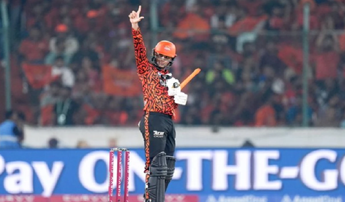 ਸ੍ਰੀਹ ਬਨਾਮ ਪਬੈਕਸ: ਅਭਿਸ਼ੇਕ ਸ਼ਰਮਾ ਨੇ ਤੂਫਾਨੀ ਪਾਰੀ ਖੇਡੀ, 20 ਗੇਂਦਾਂ ਵਿਚ 20 ਗੇਂਦਾਂ