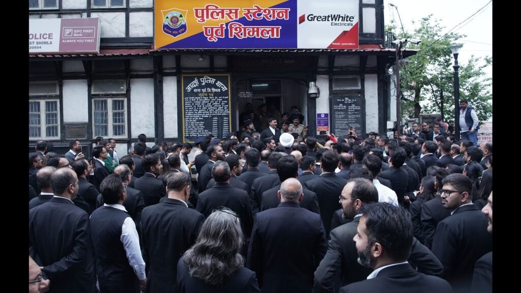 ਹਿਮਾਚਲ: ਵਿਰੋਧ ਪ੍ਰਦਰਸ਼ਨ ਨੇ ਪੁਲਿਸ ਸਟੇਸ਼ਨ ਤੋਂ 2 ਘੰਟਿਆਂ ਲਈ ਬਲਾਕ ਸੜਕ ਨੂੰ ਰੋਕ ਦਿੱਤਾ