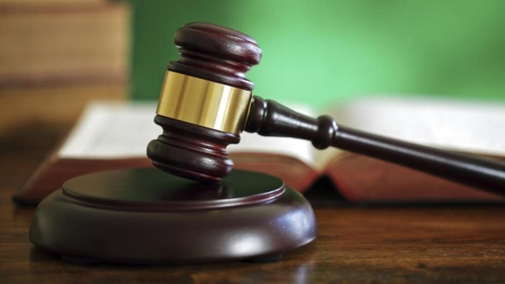 ਅਦਾਲਤ ਦੇ ਆਦੇਸ਼ਾਂ ਦੀ ਪਾਲਣਾ ਨਾ: ਹਾਈ ਕੋਰਟ ਨੇ ਤਨਖਾਹ ਦੇ ਤਿੰਨ ਚੋਟੀ ਦੇ ਪੰਜਾਬ ਅਫਸਰਾਂ ਦੇ ਲਗਾਵ ਦੇ ਆਦੇਸ਼ ਦਿੱਤੇ