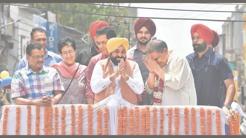 ਅਰਵਿੰਦ ਕੇਜਰੀਵਾਲ ਨੇ ਕਿਹਾ ਕਿ ਲੁਧਿਆਣਾ ਵੈਸਟ ਵਰਪੋਲ: ਇਹ ਨਿਮਰਤਾ ਅਤੇ ਹੰਕਾਰੀ ਵਿਚਕਾਰ ਲੜ ਰਿਹਾ ਹੈ, ਅਰਵਿੰਦ ਕੇਜਰੀਵਾਲ ਕਹਿੰਦੀ ਹੈ