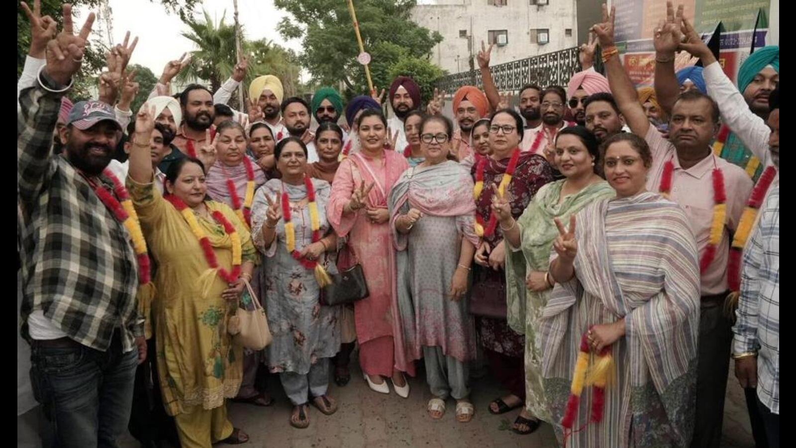 'ਆਪ-ਬਹੁਗਿਣਤੀ ਖਰੜ ਐਮ ਸੀ ਨੇ ਉਦਾਸੀ ਦੇ ਮੁੱਖ ਮੁੱਖੇ ਨੂੰ ਬਿਨਾਂ ਕਿਸੇ ਭਰੋਸੇ ਵਿੱਚ ਨਹੀਂ ਕੀਤਾ