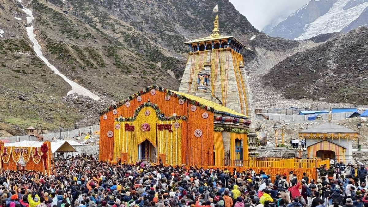 ਕੇਦਾਰਨਾਥ ਮੰਦਰ ਨੇ ਸ਼ਰਧਾਲੂਆਂ ਲਈ ਖੁਲ੍ਹਿਆ, ਚਾਰ ਧਾਮ ਯਾਤਰਾ ਦੀ ਸ਼ੁਰੂਆਤ ਦੀ ਨਿਸ਼ਾਨਦੇਹੀ ਕੀਤੀ | ਦੇਖੋ