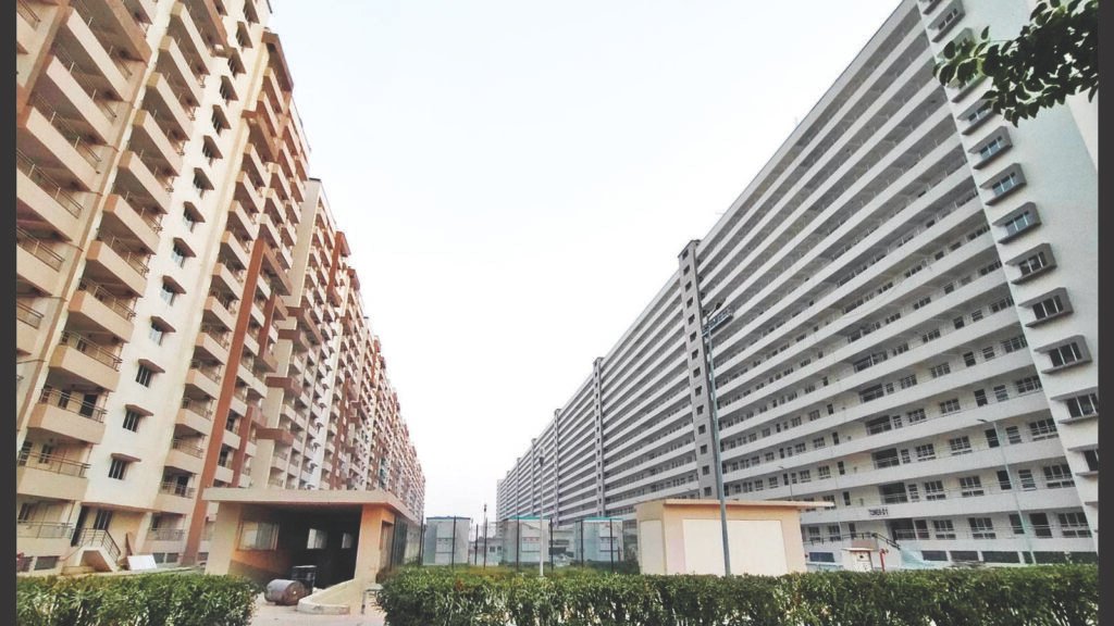 ਗ੍ਰਾਮਾਡਾ ਅੱਗ ਨਾਲ ਖੇਡਦਾ ਹੈ, ਵਿਕਰੀ ਦੇ ਨਾਲ ਸਾਗ ਦੇ ਸਿਧਾਂਤ ਦੀ ਹੱਡੀ