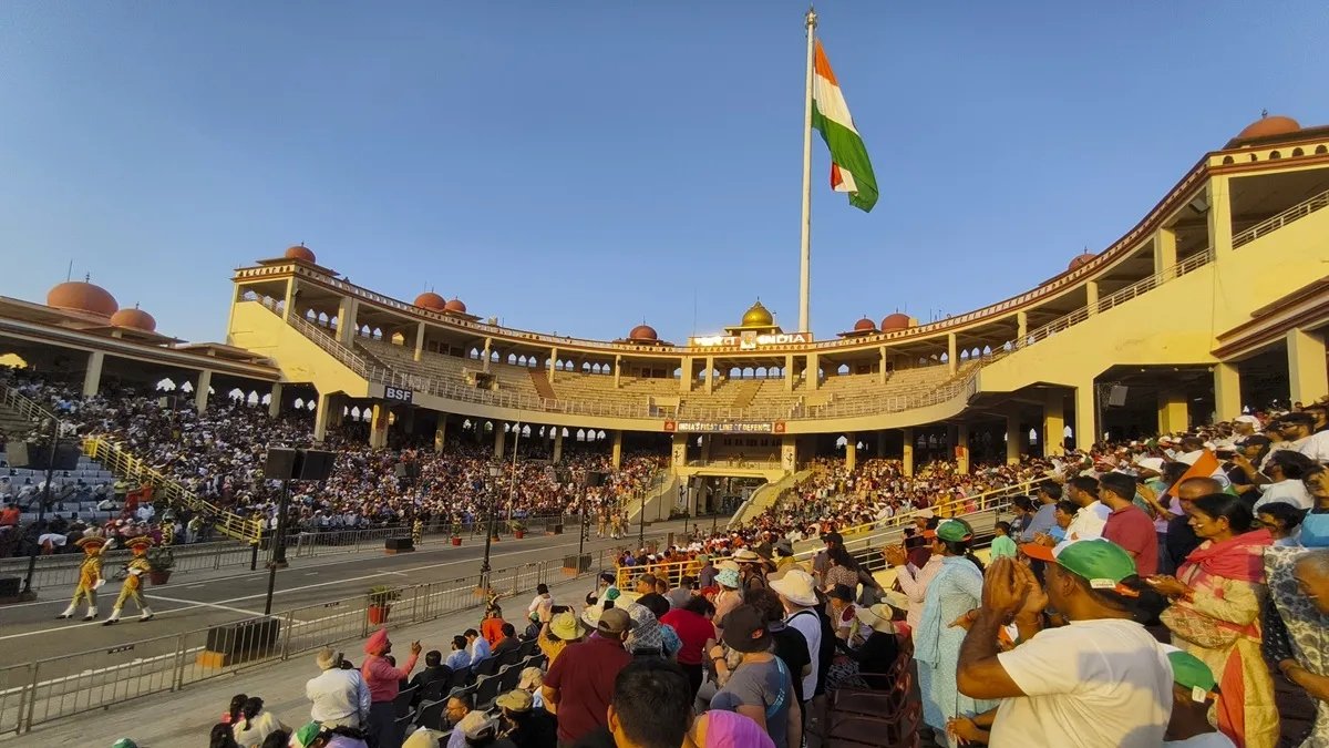 ਬੱਫ ਆਫ਼ ਦਿ ਟਰੈਉਂਡੇਜ਼ ਜਾਂ ਗੇਟ ਖੋਲ੍ਹਣ ਤੋਂ ਬਿਨਾਂ ਅੱਜ ਪੰਜਾਬ ਬਾਰਡਰ ਵਿਖੇ ਰਿਸਟਰ