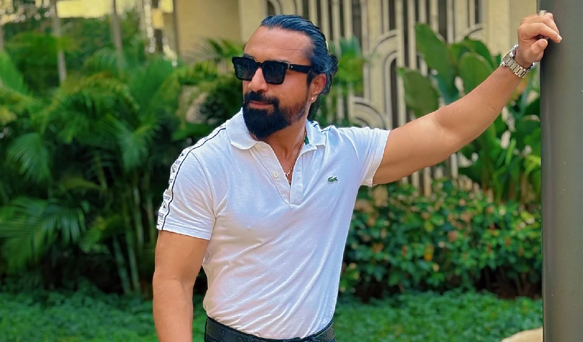ਯੂਐਲਯੂ ਐਪ 'ਸੈਕਸ ਪੋਜ਼ੀਮੈਂਟ' ਕਲਿੱਪ 'ਤੇ ਵਿਵਾਦਾਂ' ਤੇ ਸੂਤ, ਗੱਭਰੂ ਕਥਾ