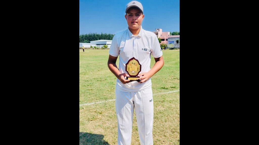 ਰੋਪਾਰ ਕ੍ਰਿਕਟਰ ਨੇ ਪੀਸੀਏ ਯੂ -16 ਮਿਲ ਕੇ ਆਪਣੀ ਬੱਲੇਬਾਜ਼ੀ ਦੀ ਤਾਕਤ ਨੂੰ ਪ੍ਰਦਰਸ਼ਿਤ ਕੀਤਾ