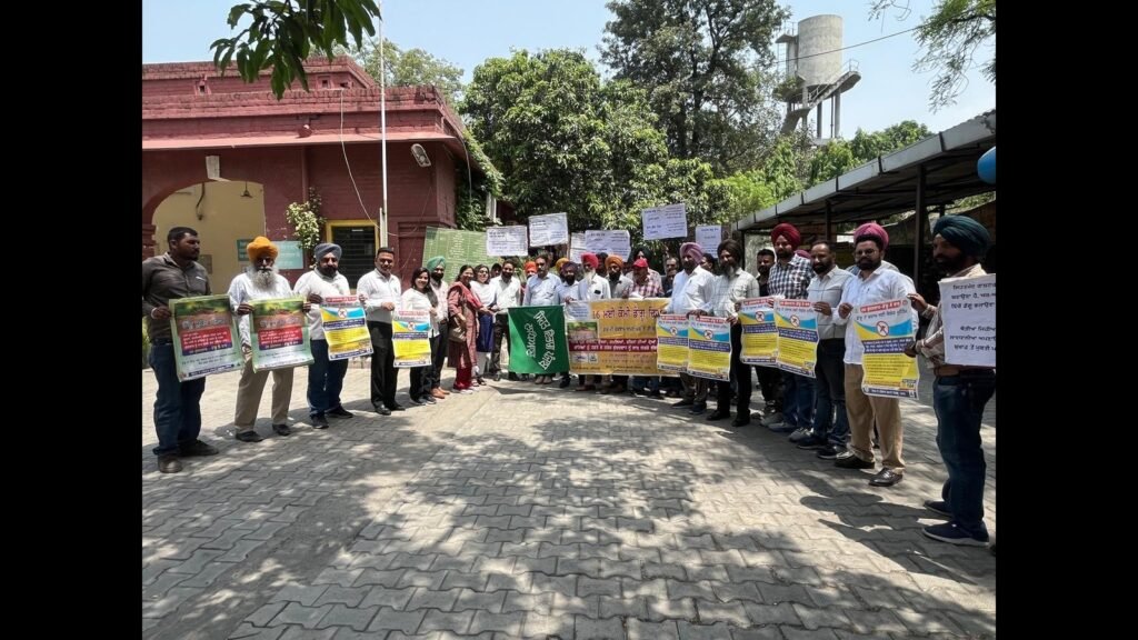 ਲੁਧਿਆਣਾ ਜ਼ਿਲ੍ਹਾ ਜਾਗਰੂਕਤਾ ਰੈਲੀ ਨਾਲ ਡੇਂਗੂ ਦੇ ਵਿਰੁੱਧ ਲਾਮਬੰਦ ਹੈ