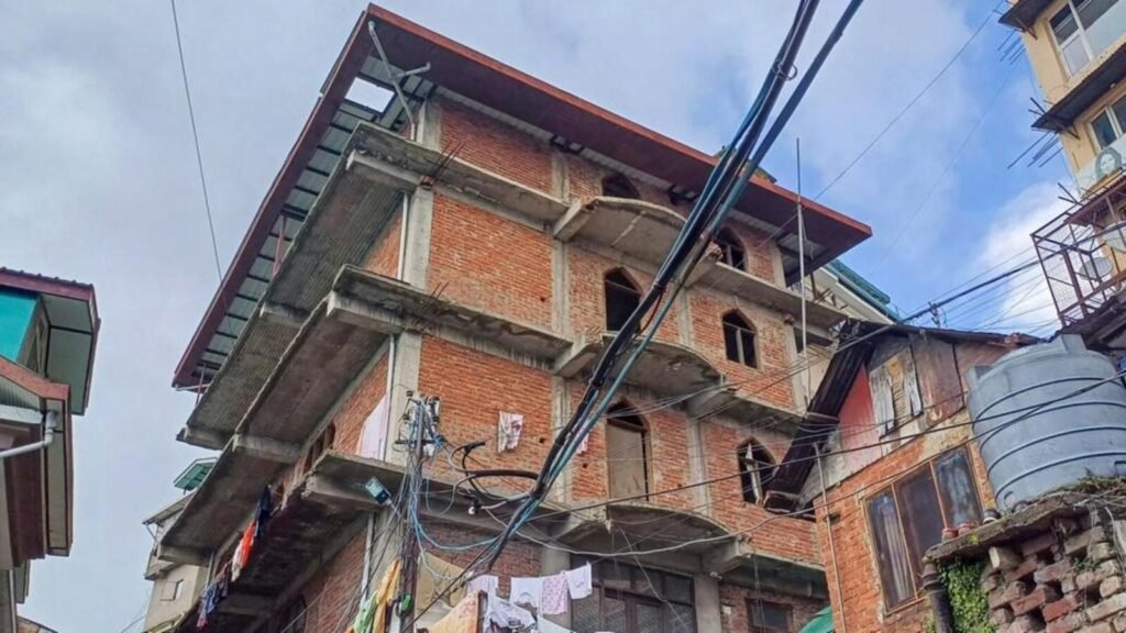 ਸ਼ਿਮਲਾ ਦੀ ਸੰਜੂਲਾਈ ਮਸਜਿਦ ਅਣਅਧਿਕਾਰਤ, ਐਮਸੀ ਮੁਖੀ ਨੇ ਬਿਲਡਿੰਗ ਦੇ .ਾਹ ਦੇ ਆਦੇਸ਼ ਦਿੱਤੇ