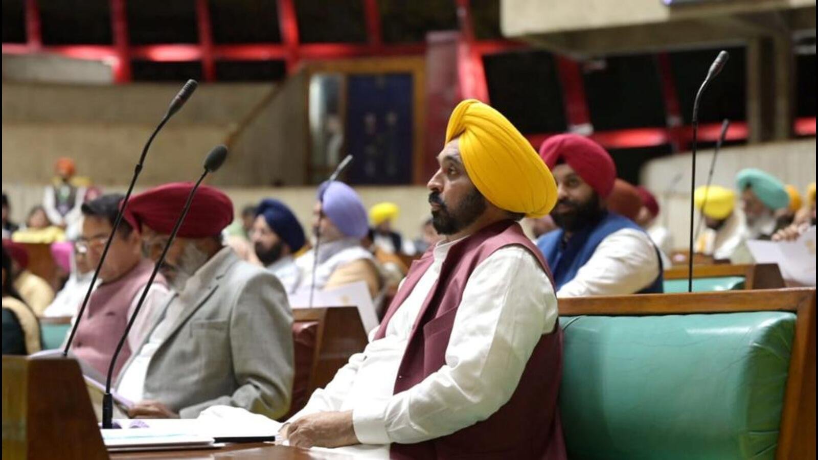 ਸੈਂਟਰ, ਹਰਿਆਣਾ ਪੰਜਾਬ ਤੋਂ ਪਾਣੀ ਲੁੱਟਣ ਦੀ ਕੋਸ਼ਿਸ਼ ਕਰ ਰਿਹਾ ਹੈ: ਵਿਸ਼ੇਸ਼ ਅਸੈਂਬਲੀ ਸੈਸ਼ਨ ਵਿੱਚ ਚੀਮਾ