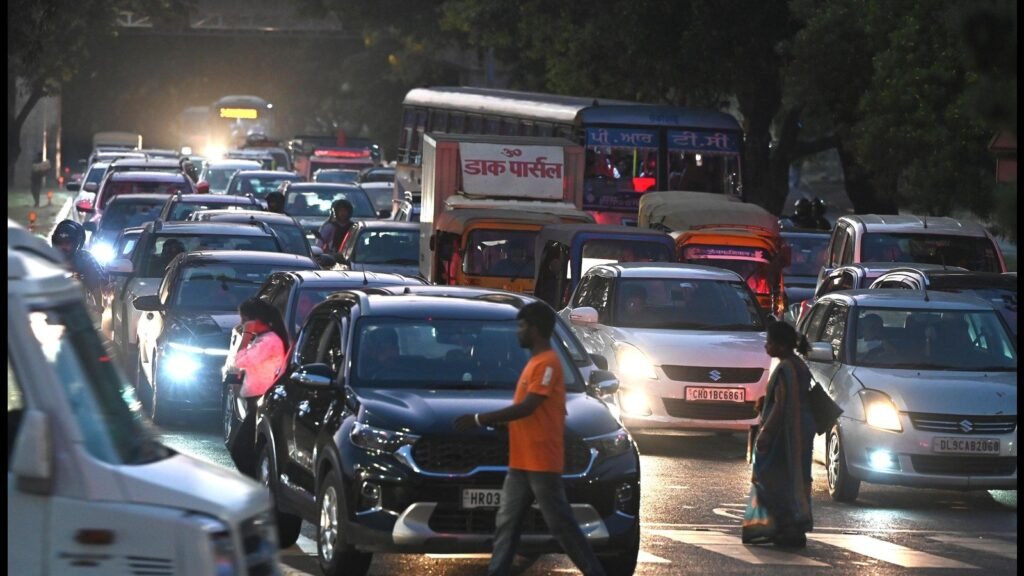 ਚੰਡੀਗੜ੍ਹ: ਪੈਦਲ ਯਾਤਰੀਆਂ ਨੂੰ ਕਰਾਸ ਸੜਕਾਂ ਨੂੰ ਸੁਰੱਖਿਅਤ live ੰਗ ਨਾਲ ਹਰੀ ਰੋਸ਼ਨੀ ਪਾਉਣ ਵਿੱਚ ਸਹਾਇਤਾ ਲਈ ਟਾਈਮਰ