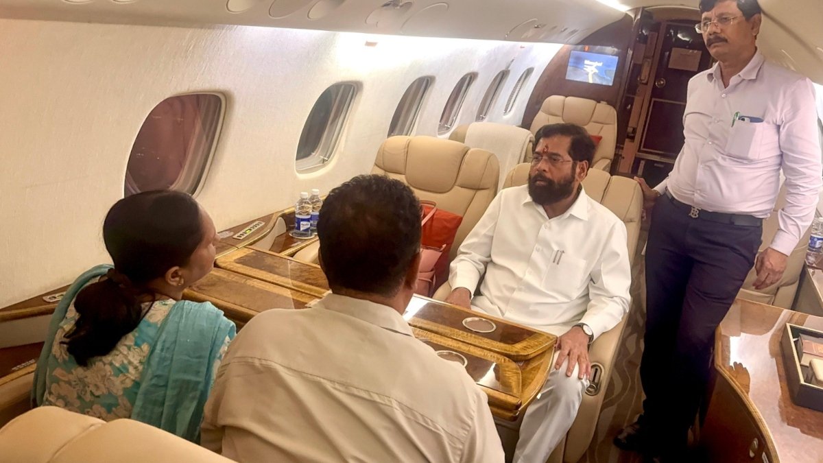 ਪਾਇਲਟ ਨੇ ਏਅਰਪੋਰਟ 'ਤੇ ਅਟਕਿਆ ਹੋਣ ਤੋਂ ਬਾਅਦ ਹਵਾਈ ਅੱਡੇ' ਤੇ ਅਟਕਿਆ