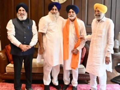 ਬਾਦ ਅੱਕਾਲੀ ਨੇਤਾ ਸਿਕੰਦਰ ਸਿੰਘ ਮਲੂਕਾ ਵਾਪਸ ਸ਼੍ਰੋਮਿਆਨਾ ਵੈਸਟ ਵਿਚ ਮੁਹਿੰਮ ਚਲਾਉਣ ਲਈ