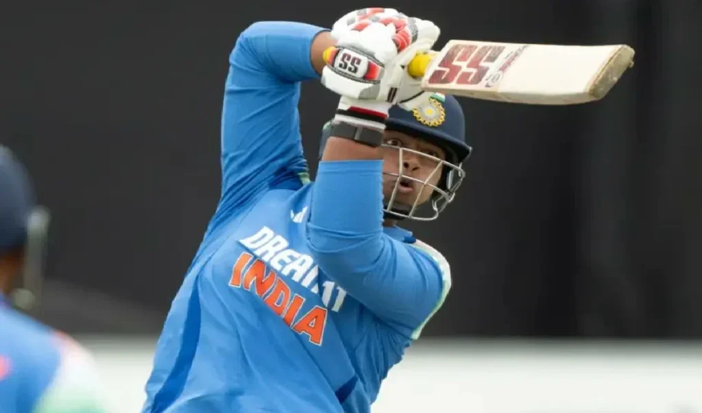 ਵੈਭਵ ਸਿਆਵਪਤ ਨੇ ਚਾਰ ਦਿਨਾਂ ਵਿਚ ਦੂਜੀ ਵਾਰ ਬੱਲੇ ਨੂੰ ਉਡਾ ਦਿੱਤਾ, ਇੰਗਲੈਂਡ ਦੇ ਗੇਂਦਬਾਜ਼ਾਂ ਨੂੰ ਧੋਤਾ