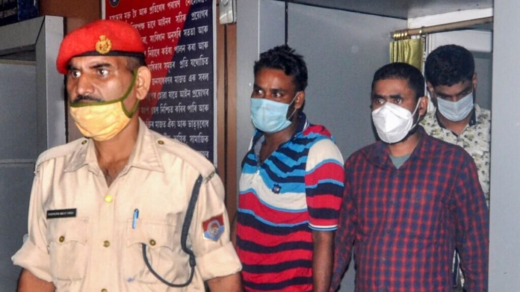 10 ਸਾਲਾਂ ਤੋਂ ਵੱਧ ਤੋਂ ਵੱਧ ਭਾਂਪਾਲ ਵਿਚ ਰਹਿਣ ਲਈ ਬੰਗਲੈਧੀ ਨਾਗਰਿਕ ਬਣ ਗਿਆ