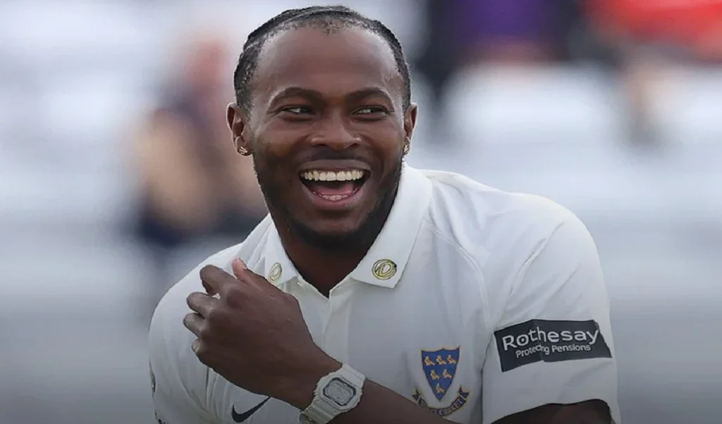 ਇੱਕ ਲੰਮੇ ਸਮੇਂ ਤੋਂ ਬਾਅਦ, ਜੋੋਕਰਾ ਤੀਰਅੰਦਾਜ਼ ਵਾਪਸ ਆਇਆ ਅਤੇ ਉਹ ਚਮਤਕਾਰ ਨੇ ਜੋਨਬਹ ਪੈਂਟ ਨੂੰ ਕੀ ਕਿਹਾ?