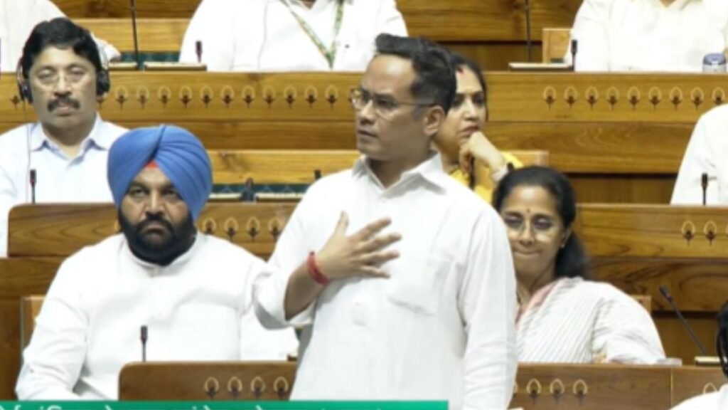 ਕਾਂਗਰਸ ਦੇ ਸੰਸਦ ਮੈਂਬਰ ਗੌਰਵ ਗੋਗੋਈ ਪ੍ਰਸ਼ਨ ਜੰਗਲ ਦਾ ਫੈਸਲਾ ਸੁਣਾਉਂਦੇ ਹਨ, ਓਪਰੇਸ਼ਨ ਸਿੰਡਰ ਤੇ ਪਾਰਦਰਸ਼ਤਾ ਦੀ ਮੰਗ ਕਰਦਾ ਹੈ
