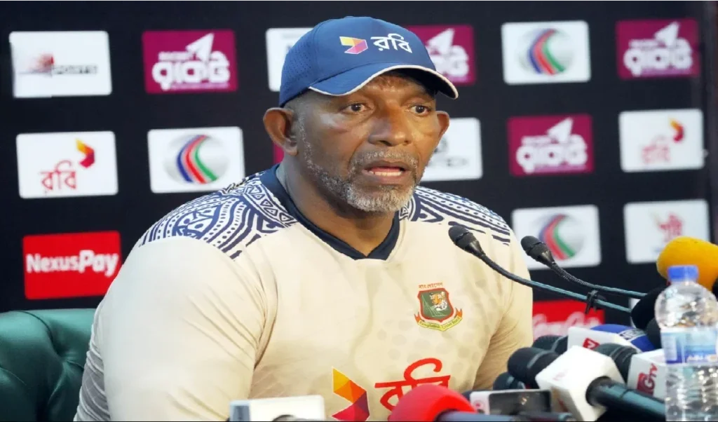 ਬੰਗਲਾਦੇਸ਼ ਦੇ ਮੁੱਖ ਕੋਚ ਫਿਲ ਸਿਮਮਨ ਟੀਮ ਨਾਲ ਟੀਮ ਛੱਡ ਗਏ, ਇਹ ਵੱਡਾ ਕਾਰਨ ਸ਼੍ਰੀਲੰਕਾ ਦੌਰੇ ਦੇ ਵਿਚਕਾਰ ਸਾਹਮਣੇ ਆਇਆ