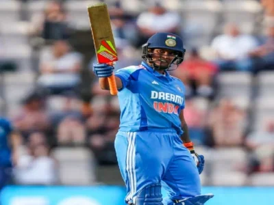 ਰੈਂਟੇ ਪੈਂਟ ਦਾ ਮਾਰਗ ਦੀਪਟੀ ਸ਼ਰਮਾ, ਛੇ ਦੇ ਨਾਲ ਛੇ ਦੇ ਨਾਲ, ਭਾਰਤੀ ਸਾਰੇ ਸਰਪ੍ਰਸਤ ਨੇ ਇਤਿਹਾਸਕਾਰ ਬਣਾਇਆ