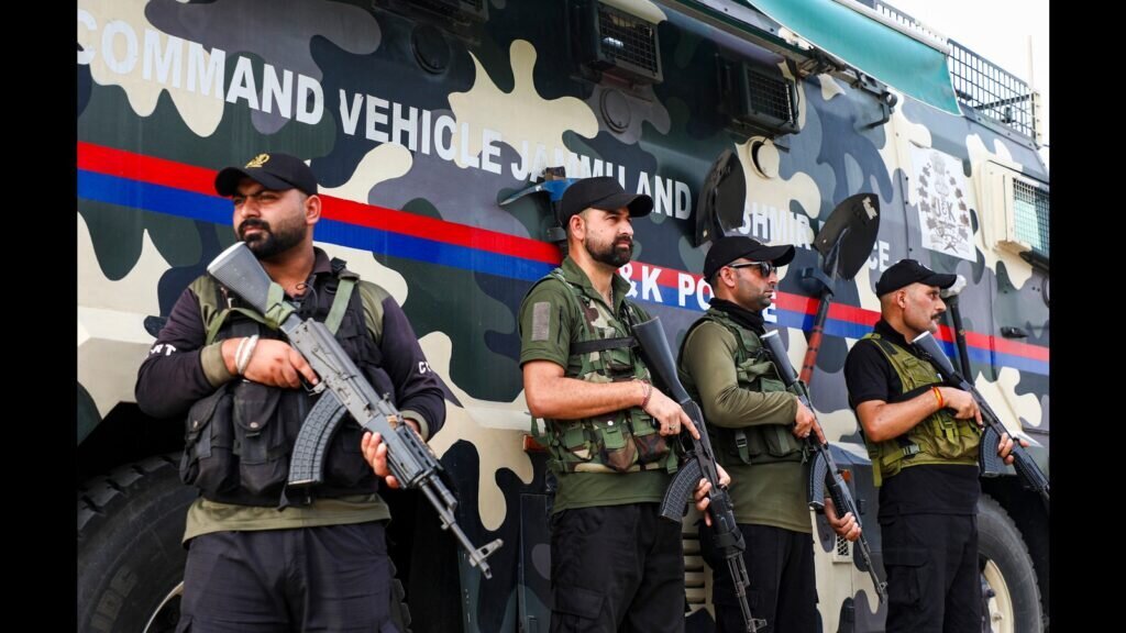 ਲਖਾਨਪੁਰ ਦੇ ਸੁਵਿਧਾ ਕੇਂਦਰ ਅਮਰਨਾਥ ਯੈਟ੍ਰਿਸ ਦਾ ਸਵਾਗਤ ਕਰਨ ਲਈ ਸਭ ਨਿਰਧਾਰਤ