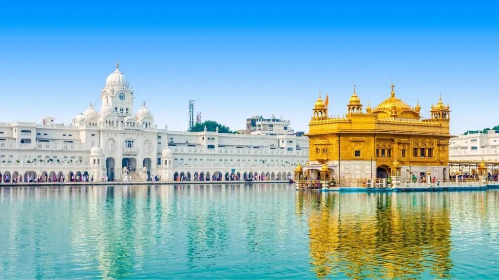 ਹਰਿਮੰਦਰ ਸਾਹਿਬ ਨੂੰ 2 ਦਿਨਾਂ ਵਿਚ ਦੂਸਰਾ ਬੰਬ ਧਮਕੀ ਮਿਲਦੀ ਹੈ, ਅਮ੍ਰਿਤਸਰ ਵਿਚ ਸੁਰੱਖਿਆ ਦਿੱਤੀ ਗਈ