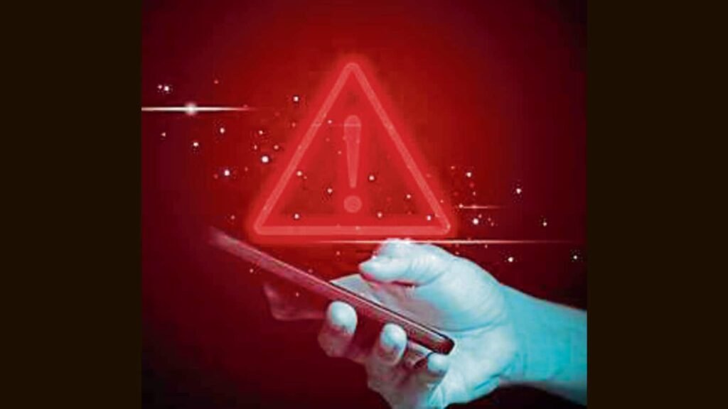 ਆਦਮੀ ਦੁਕਾਨਦਾਰ ਲੁਧਿਆਣਾ ਵਿਖੇ ਧੋਖਾ ਦੇਣ ਲਈ ਜਾਅਲੀ ਭੁਗਤਾਨ ਐਪ ਦੀ ਵਰਤੋਂ ਕਰਦਾ ਹੈ.