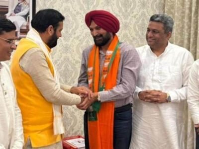 ਰਣਕੇਟ ਦੇ ਰਣਜੀਤ ਸਿੰਘ ਗਿੱਲ ਦੇ ਪ੍ਰਾਪਰਟੀ ਦੇ ਘੰਟੇ ਬਾਅਦ ਰਣਜੀਤ ਸਿੰਘ ਗਿੱਲ ਦੇ ਪ੍ਰਾਪਰਟੀ ਦੇ ਸਮੇਂ ਬਾਅਦ ਭਾਜਪਾ